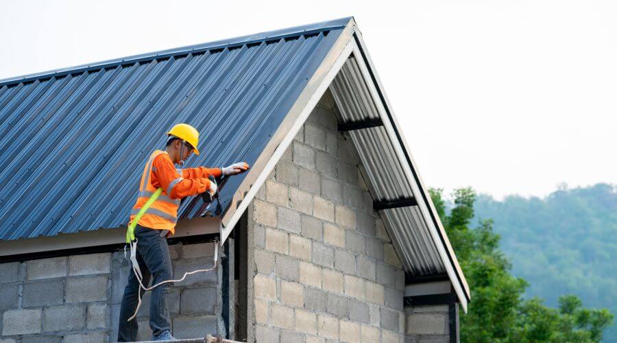 Expert top industrial roofings services in Lowell, OH